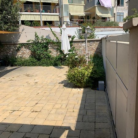 Elegante Villetta Viareggio Exteriér fotografie